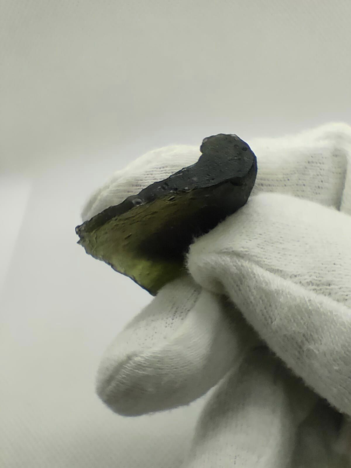 Autentica Moldavite da Nové Hrady - Jezírkový Vltavín - 5.91g