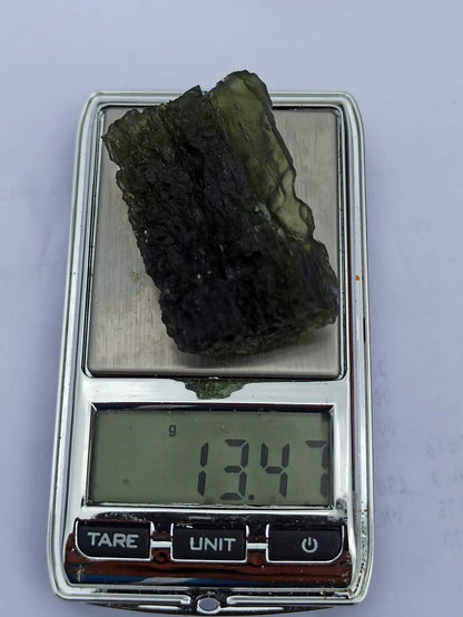 Unica e Autentica Moldavite Grezza da Nové Hrady - Dřevitý Zelený - 13.47g