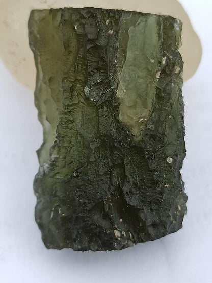 Unica e Autentica Moldavite Grezza da Nové Hrady - Dřevitý Zelený - 13.47g