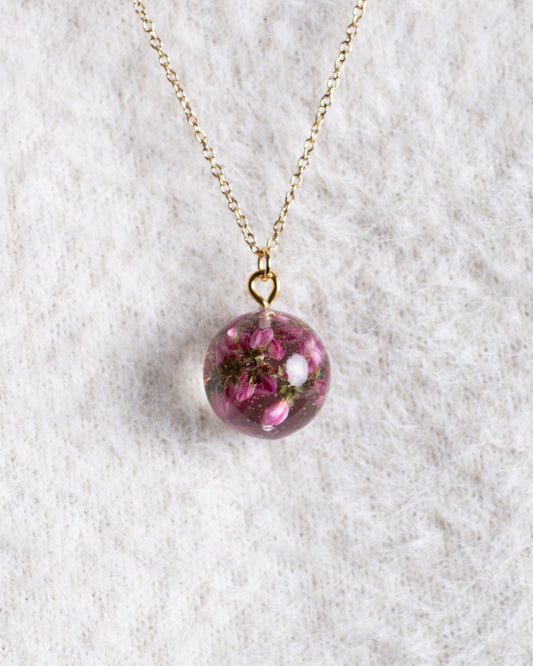 Collana a Sfera con Erica Fucsia