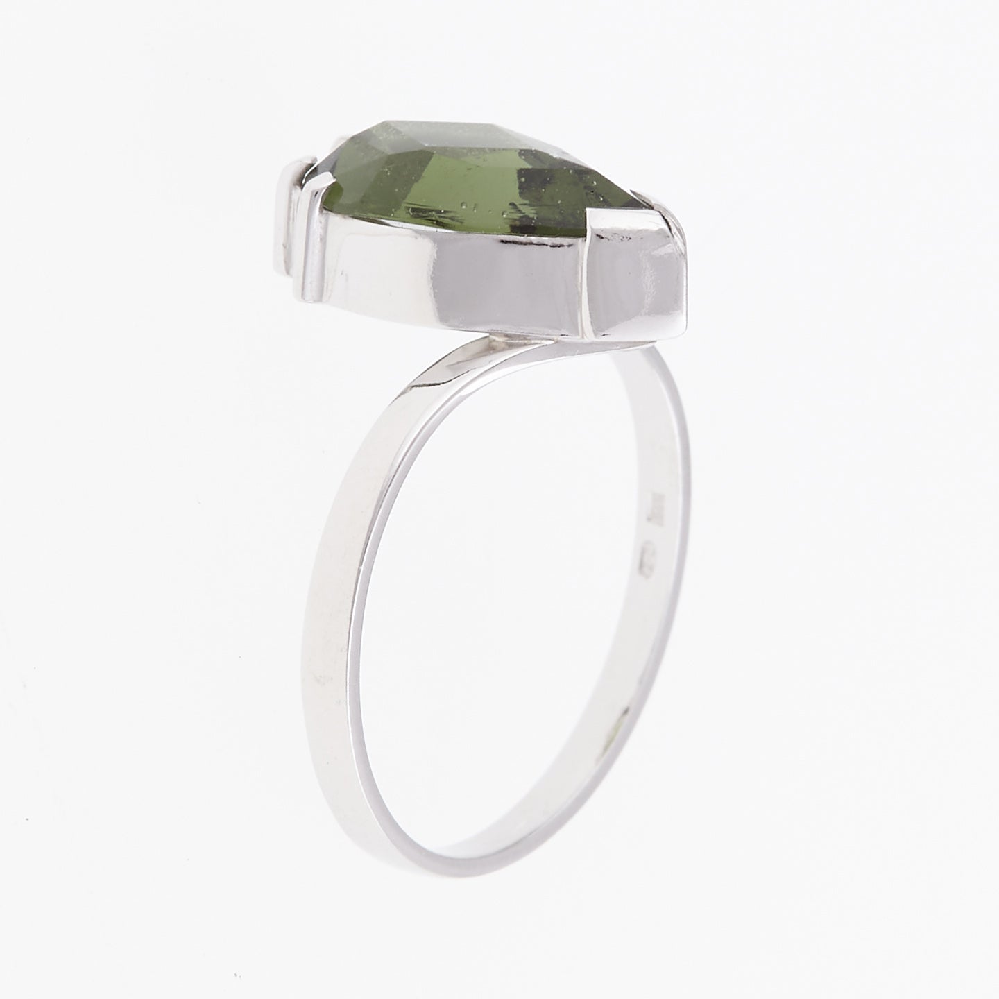 Anello in Argento con Moldavite 004