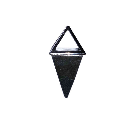 Ciondolo in Ematite – Piramide in Argento